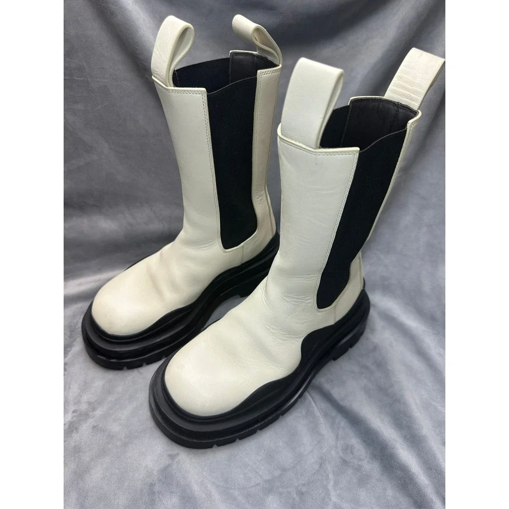 Bottega Veneta Tire‎ Lug Chelsea Boot in Sea Salt Black Italy Size EU 34
